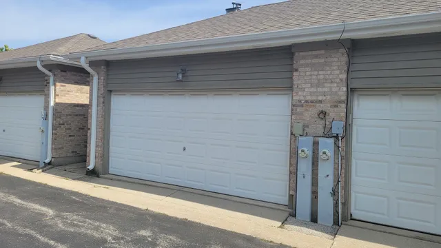 $2,395 | 104 Quail Drive, Countryside, IL 60525