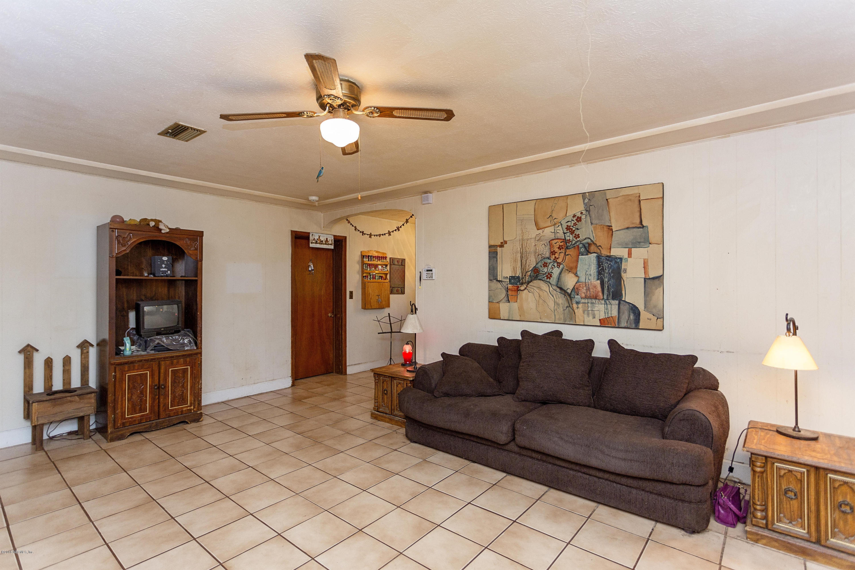 45134 Stratton Road Callahan, FL 32011 - Photo 8 of 22 008_Living Room