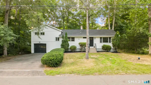 $439,000 | 18 Happy Acres Road, Clinton, CT 06413