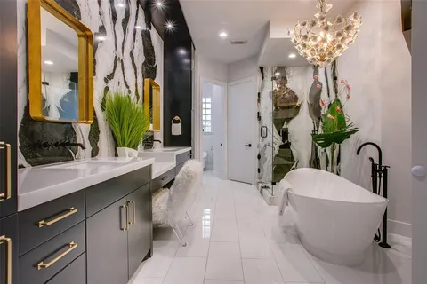 $1,795,000 | 2211 Worthington Street, Dallas, TX 75204