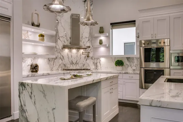 $1,795,000 | 2211 Worthington Street, Dallas, TX 75204