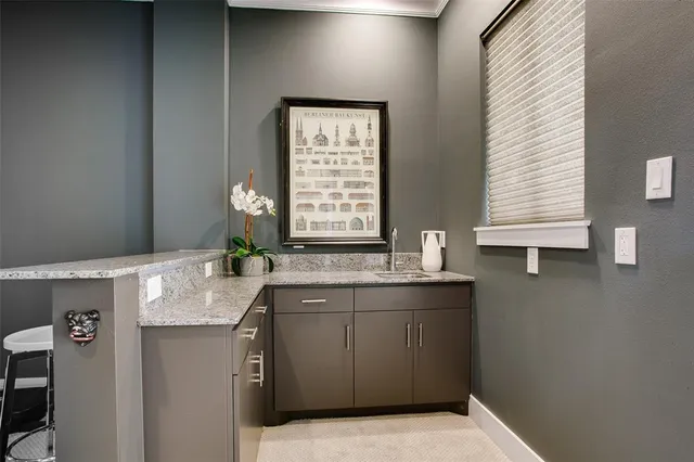 $1,795,000 | 2211 Worthington Street, Dallas, TX 75204