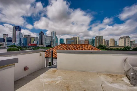 $1,795,000 | 2211 Worthington Street, Dallas, TX 75204