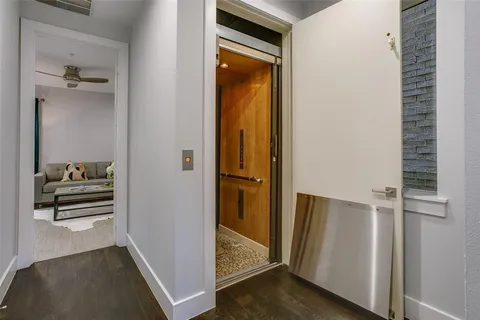 $1,795,000 | 2211 Worthington Street, Dallas, TX 75204