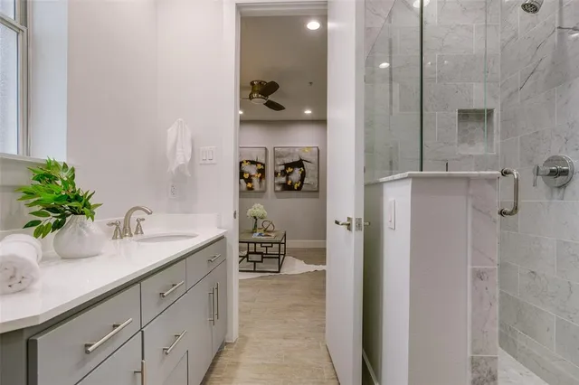 $1,795,000 | 2211 Worthington Street, Dallas, TX 75204