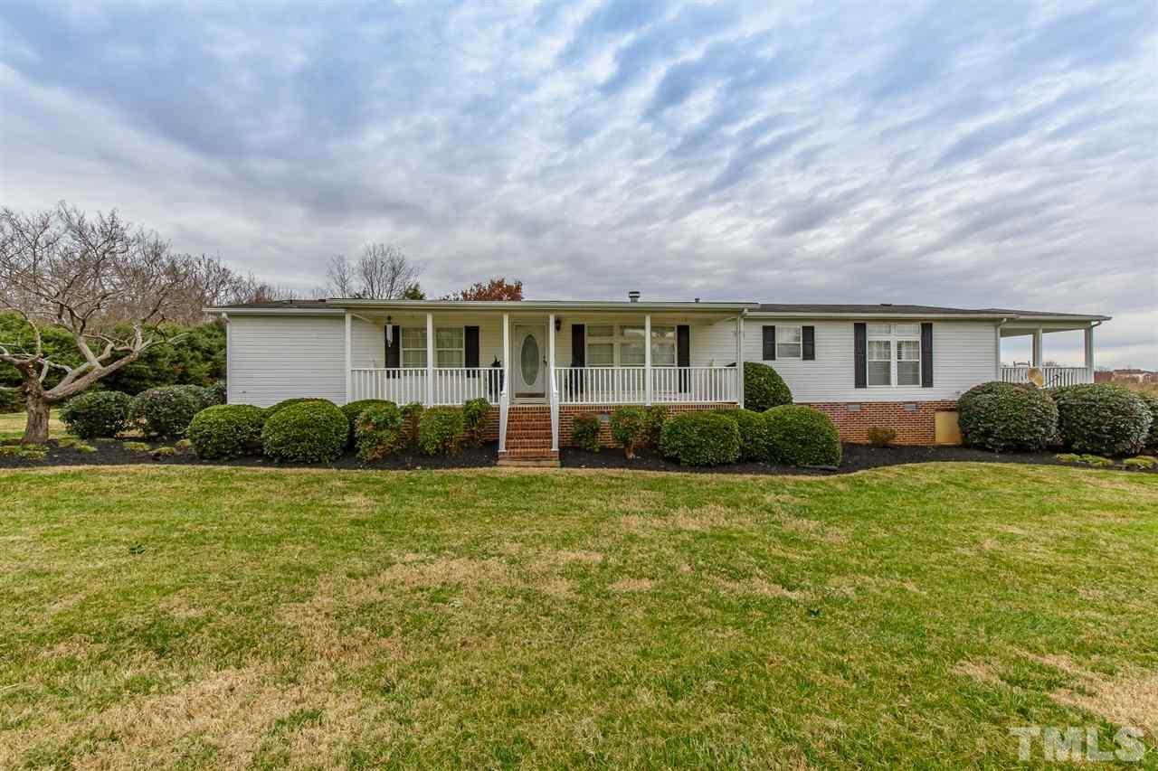 4959 Thom Road Mebane, NC 27302 - Photo 2 of 30 1890 square ft on one level