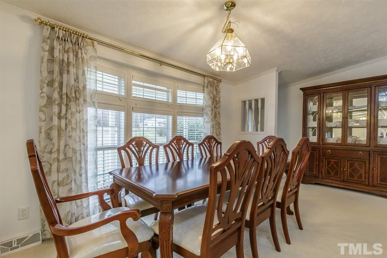 4959 Thom Road Mebane, NC 27302 - Photo 6 of 30 Beautiful bay window in dining room