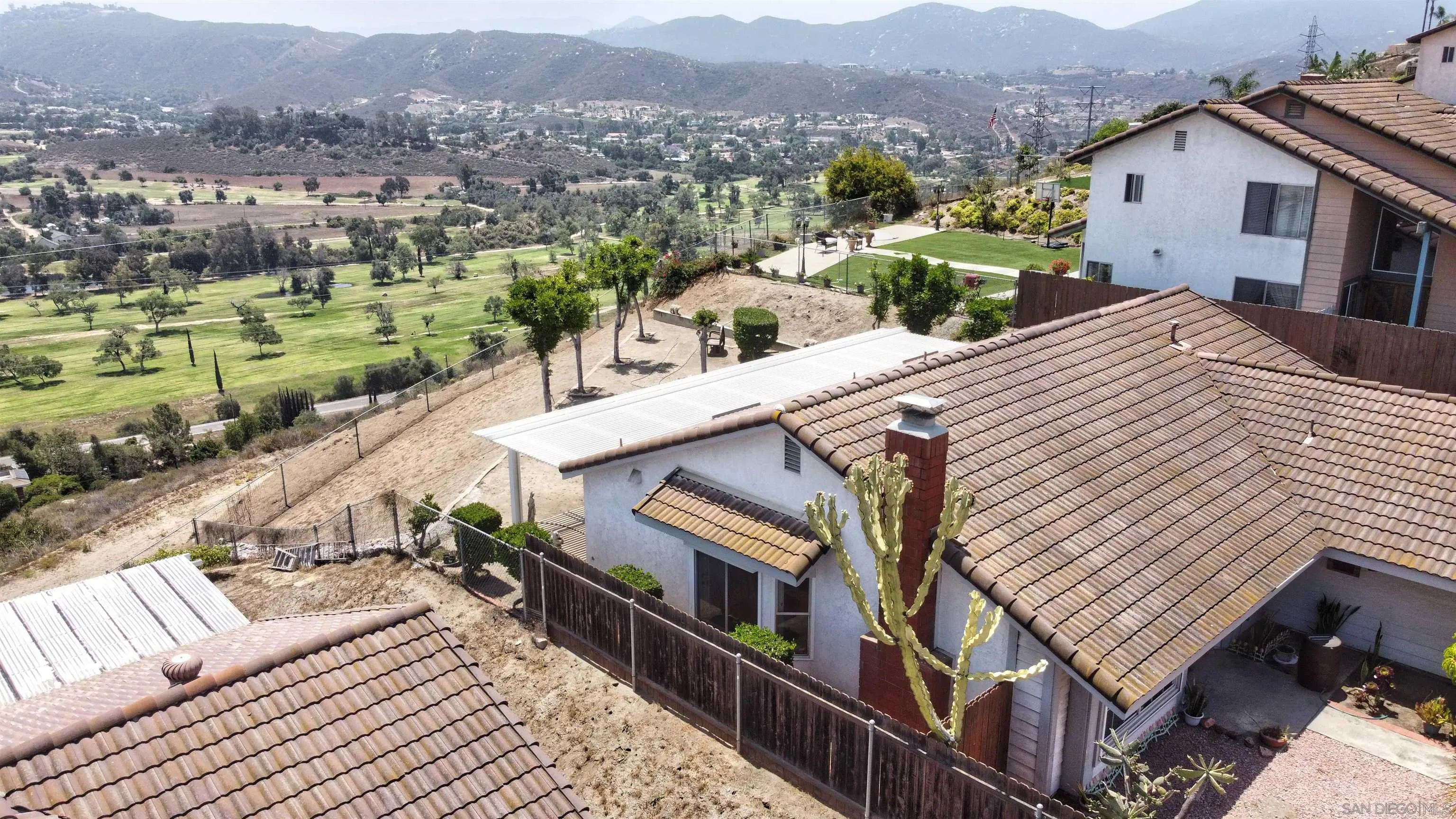 2552 Wind River Road El Cajon, CA 92019 - Photo 3 of 42