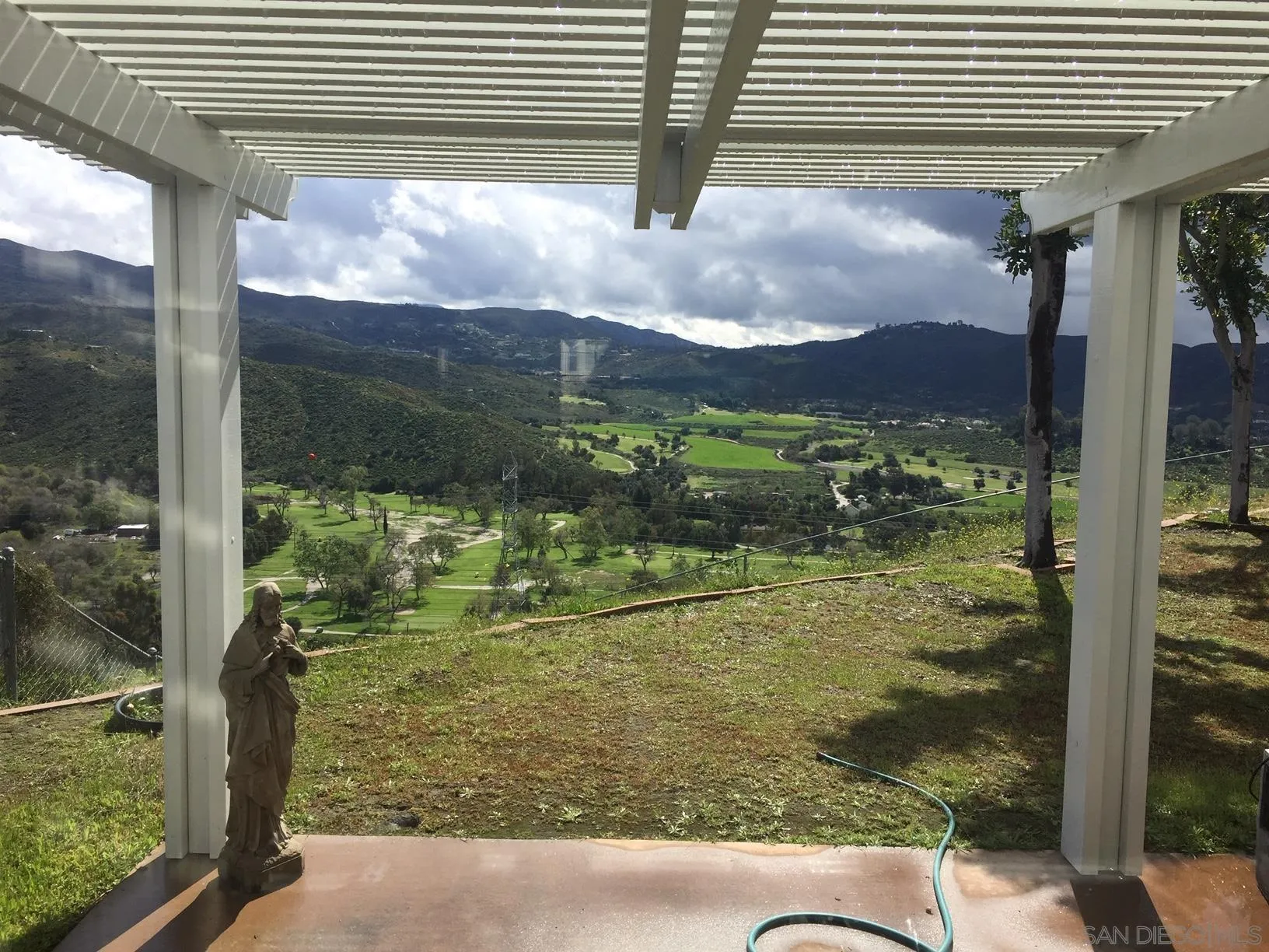 2552 Wind River Road El Cajon, CA 92019 - Photo 4 of 42