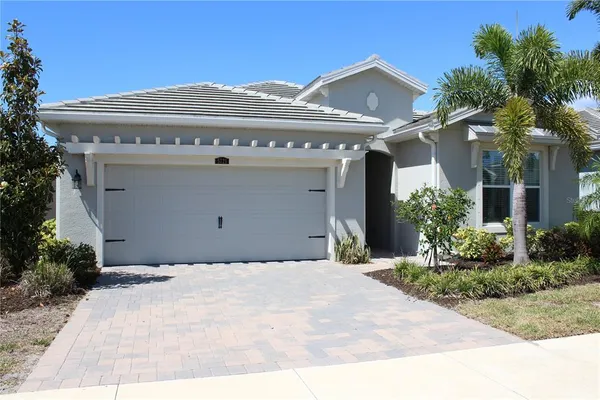 $3,950 | 5721 Long Shore Loop, Sarasota, FL 34238