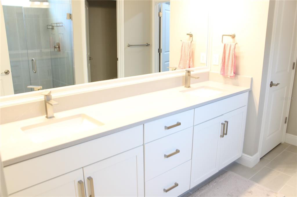 5721 Long Shore Loop Sarasota, FL 34238 - Photo 24 of 32