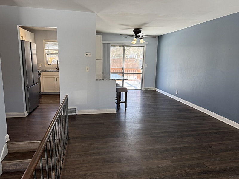620 South 9th Avenue St. Charles, IL 60174 - Photo 4 of 30 a view of an empty room with window and wooden floor