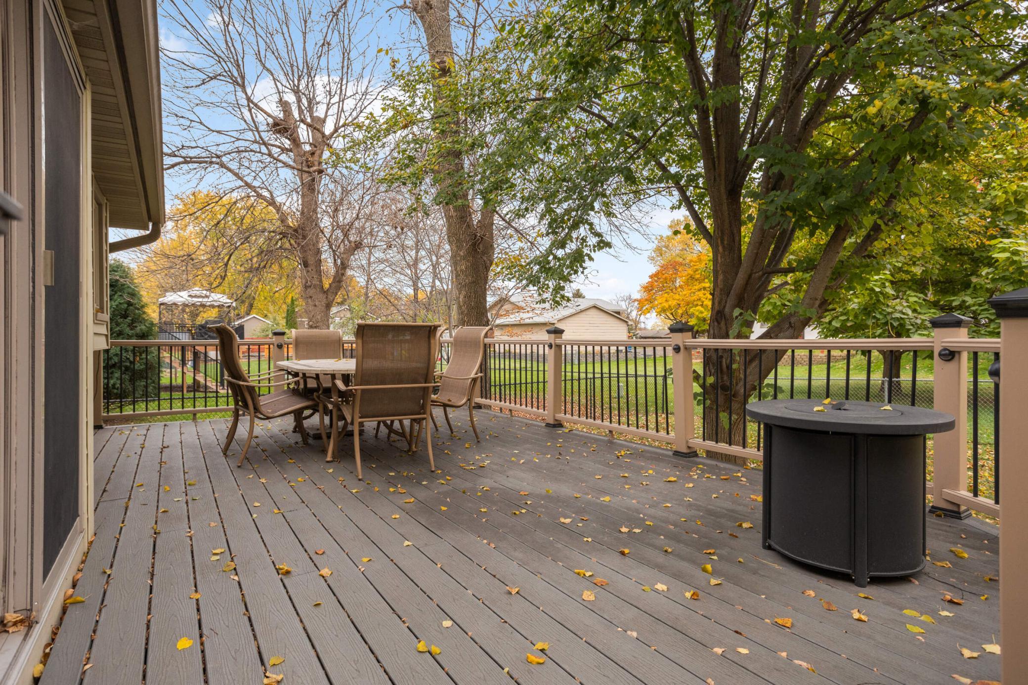 11081 69th Place North Maple Grove, MN 55369 - Photo 33 of 40