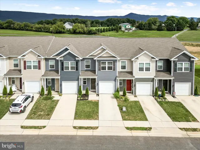 $254,000 | 144 Baker Drive, Luray, VA 22835