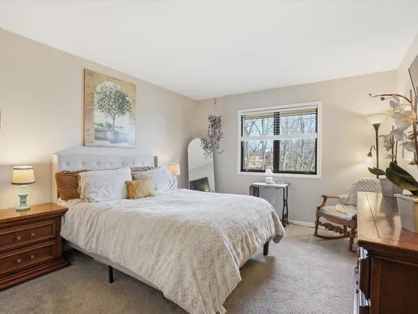 $315,000 | 272 Whitlock Street, Saline, MI 48176