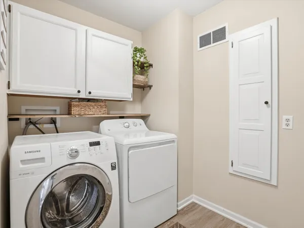 $315,000 | 272 Whitlock Street, Saline, MI 48176