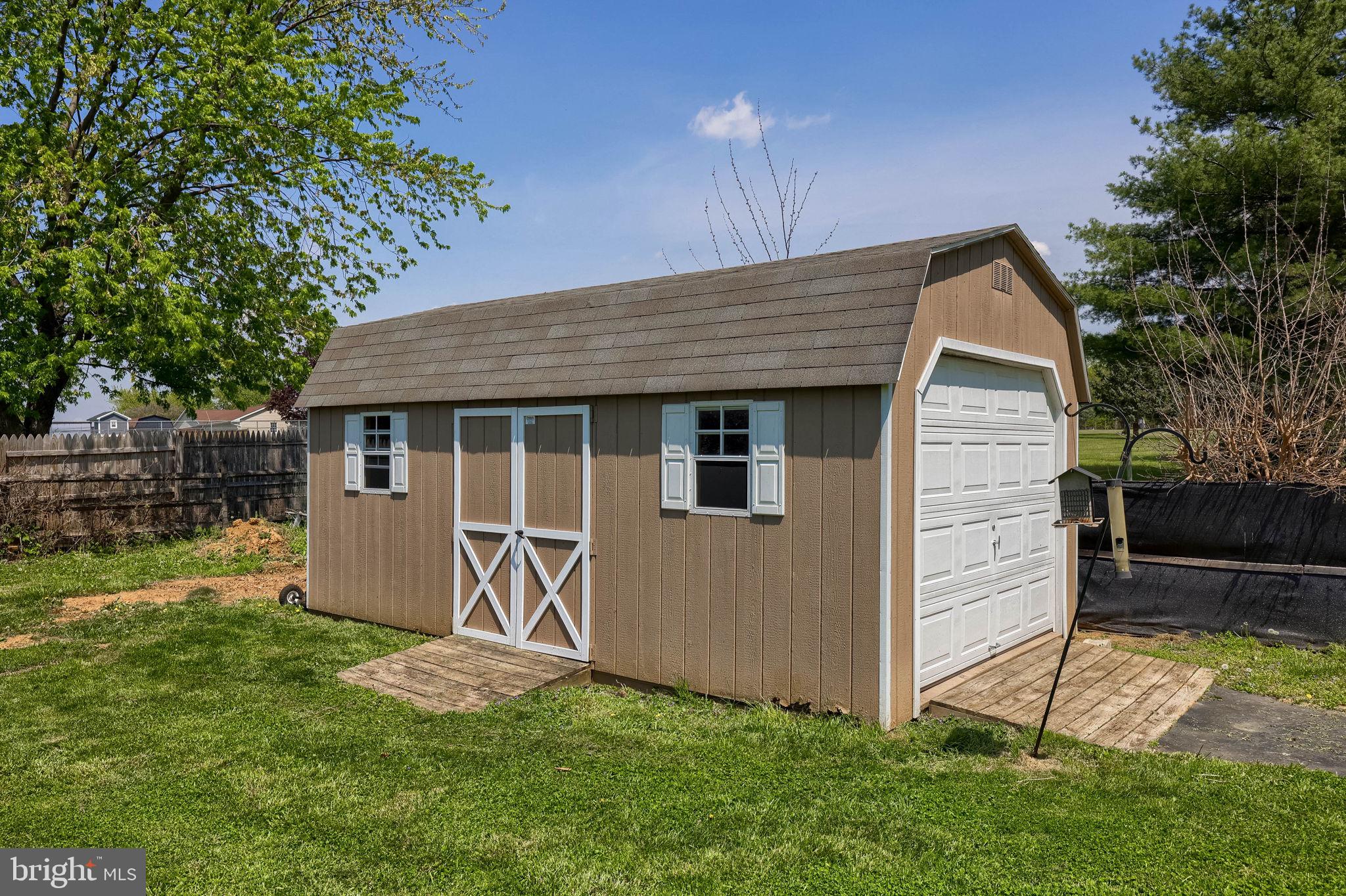 17 Hollander Road Gordonville, PA 17529 - Photo 5 of 37 Gallery Image 5