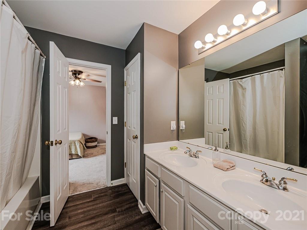 15912 Lavenham Road Huntersville, NC 28078 - Photo 34 of 40 Gallery Image 34