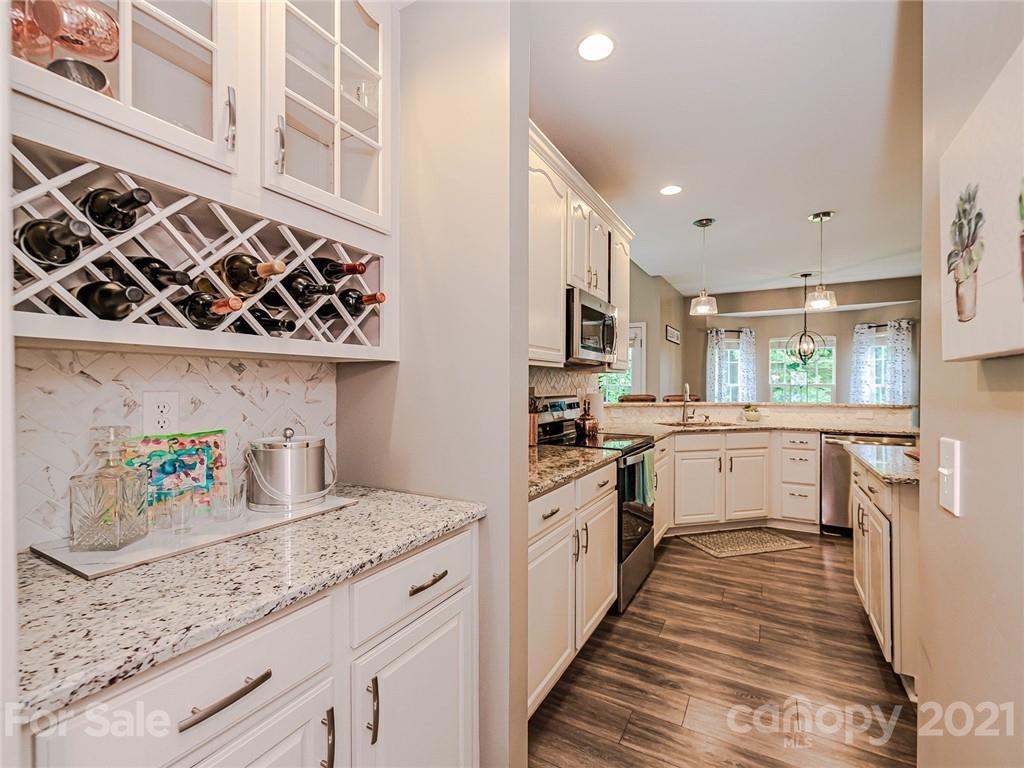 15912 Lavenham Road Huntersville, NC 28078 - Photo 9 of 40 Gallery Image 9