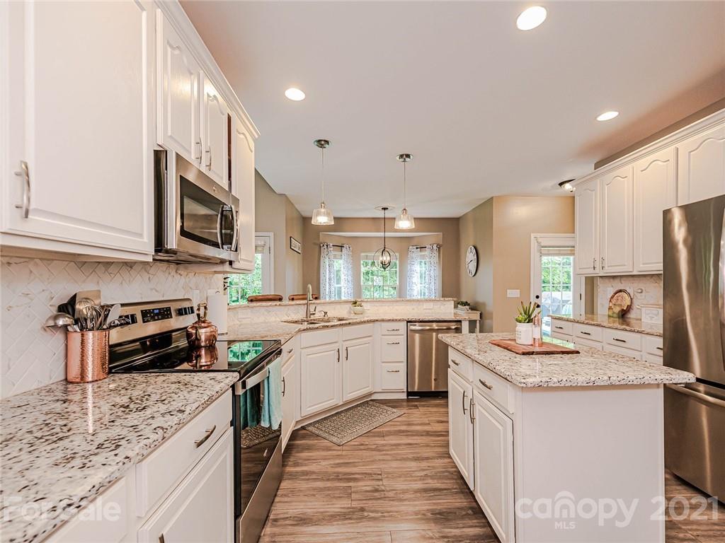 15912 Lavenham Road Huntersville, NC 28078 - Photo 10 of 40 Gallery Image 10