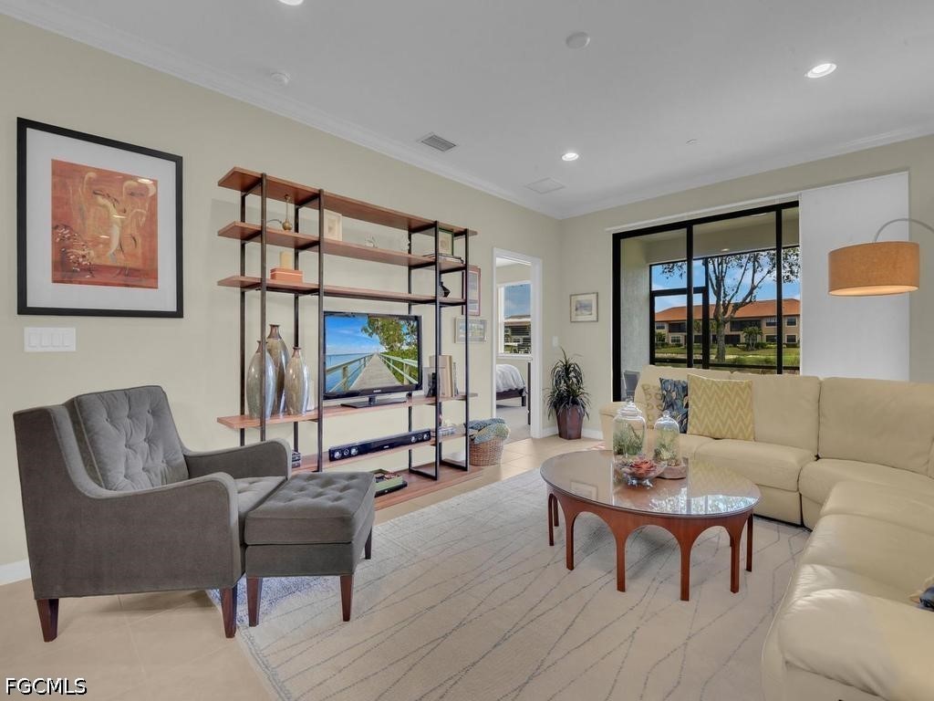 9366 Pocida Court, Unit 103 Naples, FL 34119 - Photo 7 of 40