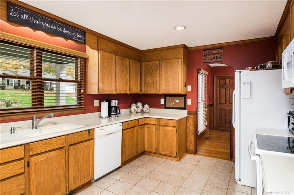 8292 Normandy Road Denver, NC 28037 - Photo 8 of 33 Gallery Image 8
