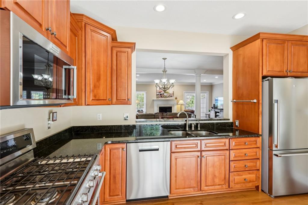 91 Shenot Road Wexford, PA 15090 - Photo 4 of 38 Gallery Image 4