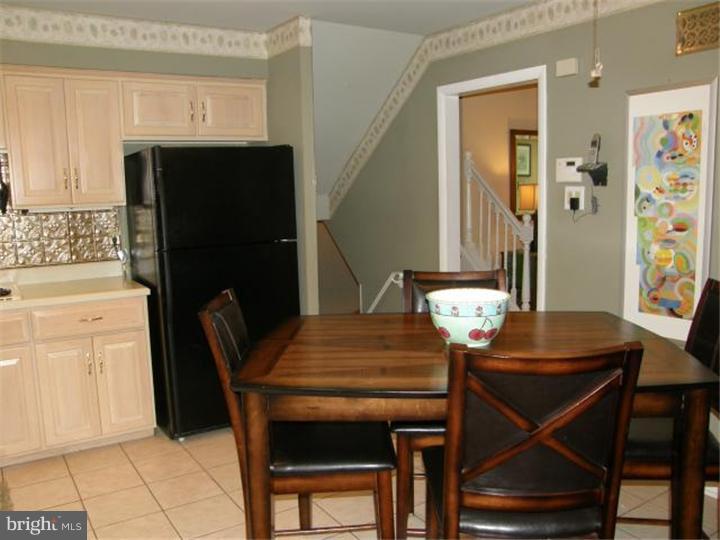 1335 Slayton Drive Ambler, PA 19002 - Photo 4 of 25 Kitchen