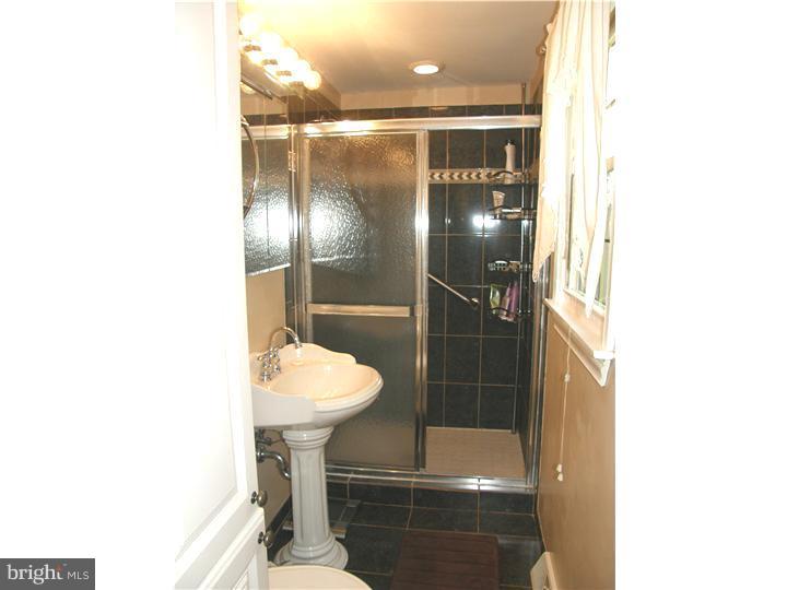 1335 Slayton Drive Ambler, PA 19002 - Photo 8 of 25 Bathroom