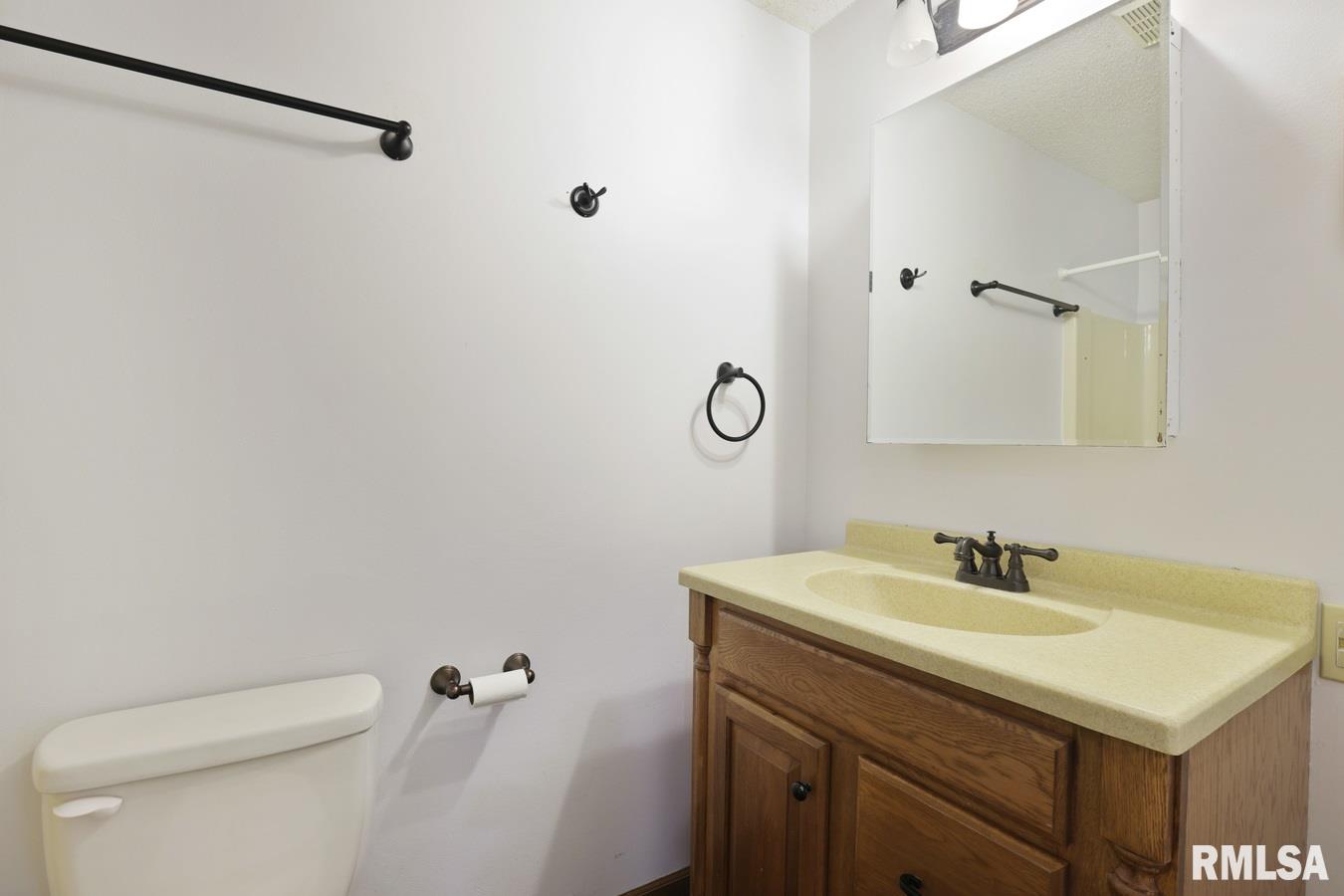 5269 Buford Street Springfield, IL 62703 - Photo 15 of 31 Gallery Image 15