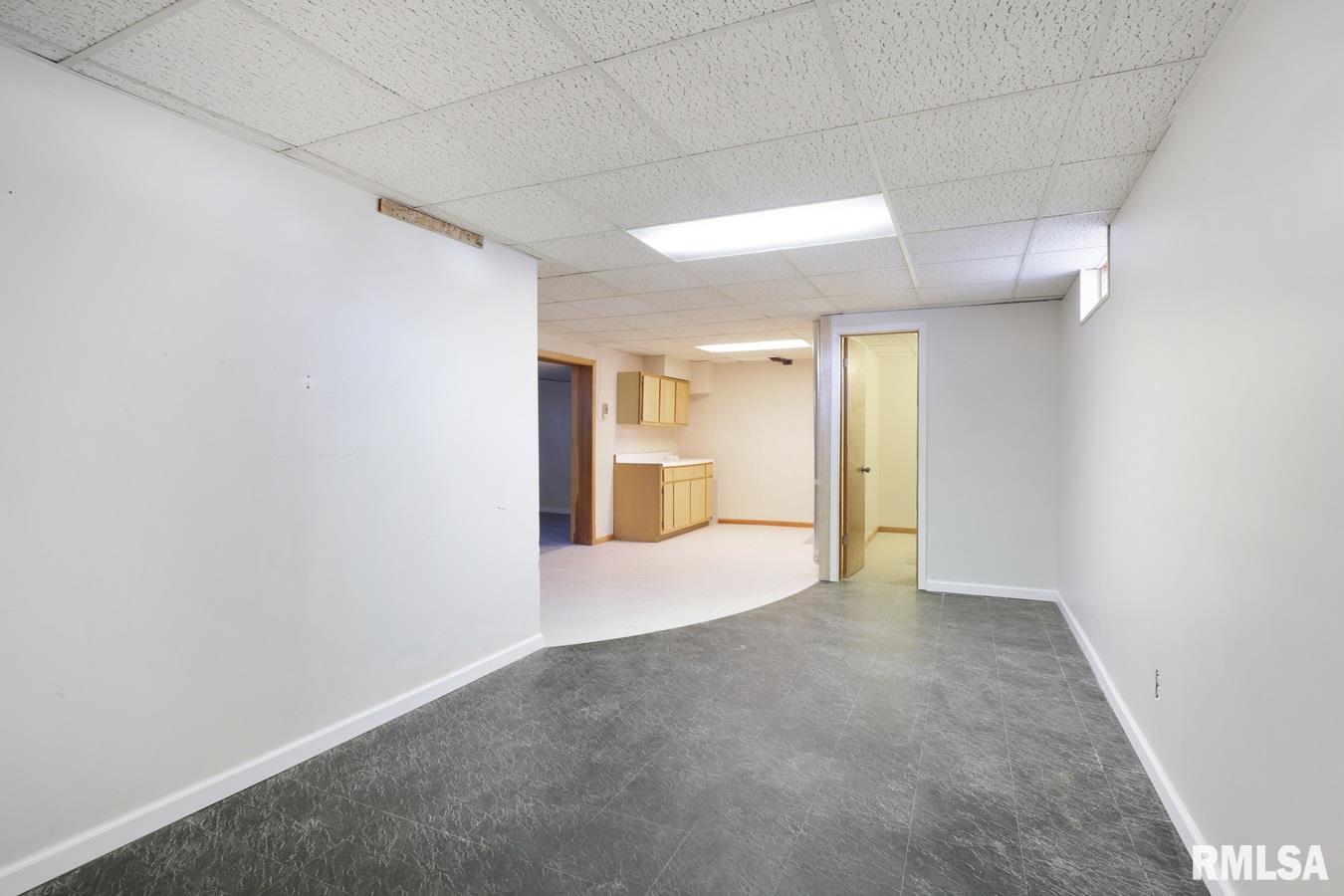 5269 Buford Street Springfield, IL 62703 - Photo 19 of 31 Gallery Image 19