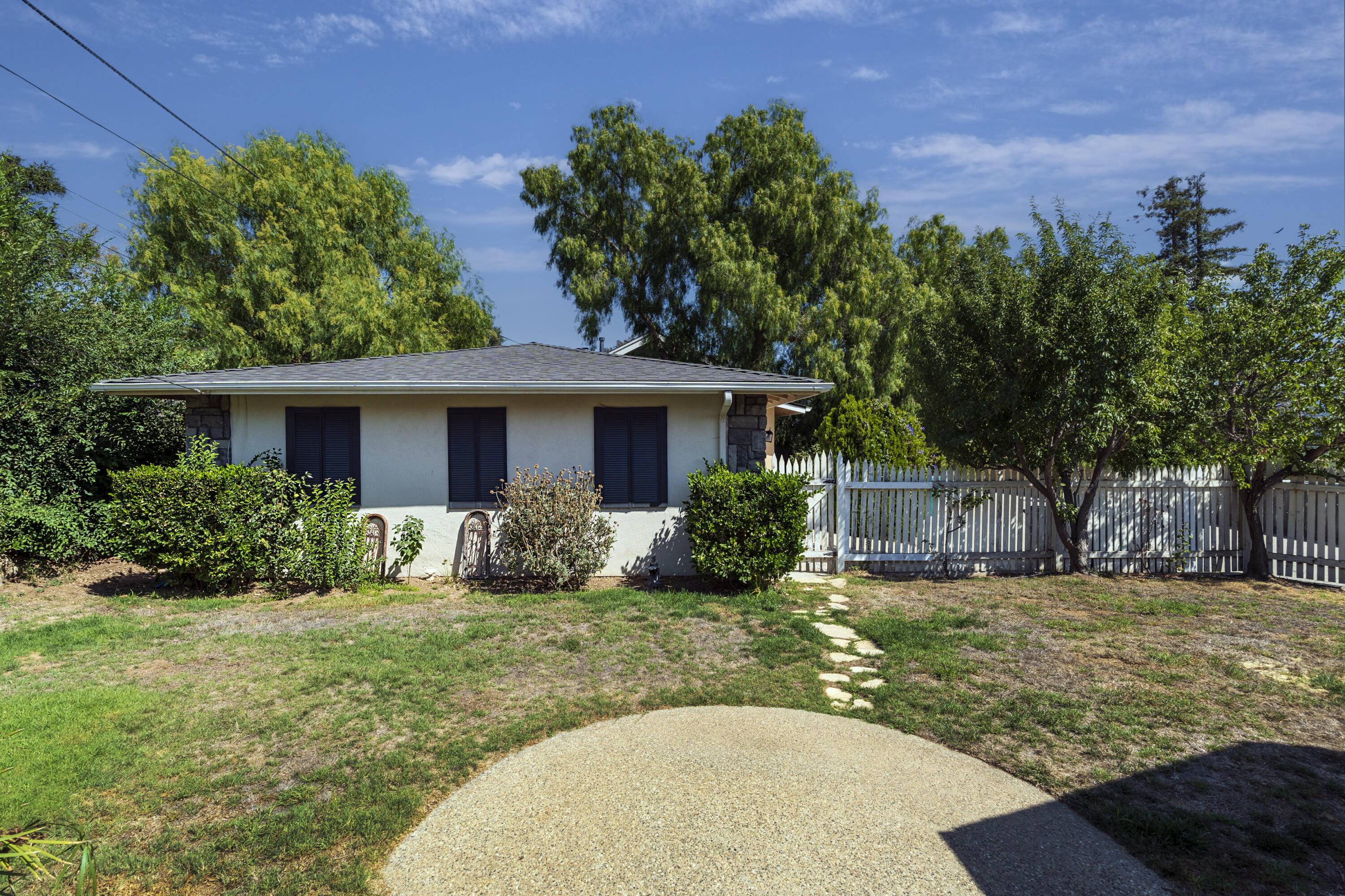 576 Pine Street Solvang, CA 93463 - Photo 18 of 18 Back yard facing garage