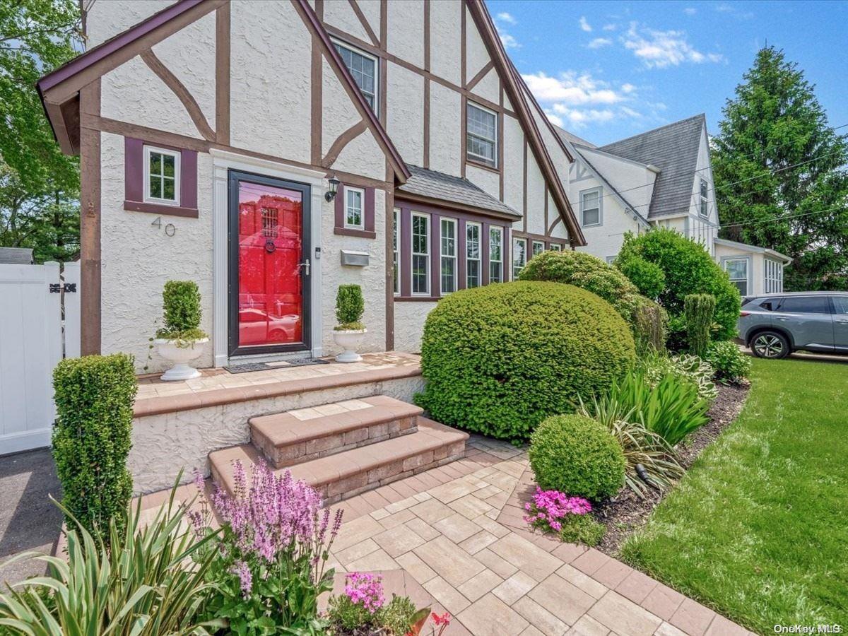 40 Oakmere Drive Baldwin, NY 11510 - Photo 1 of 1