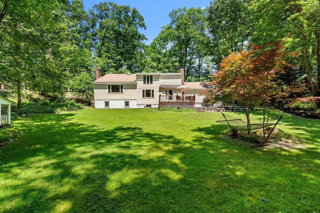 28 Birch Road Andover, MA 01810 - Photo 2 of 40