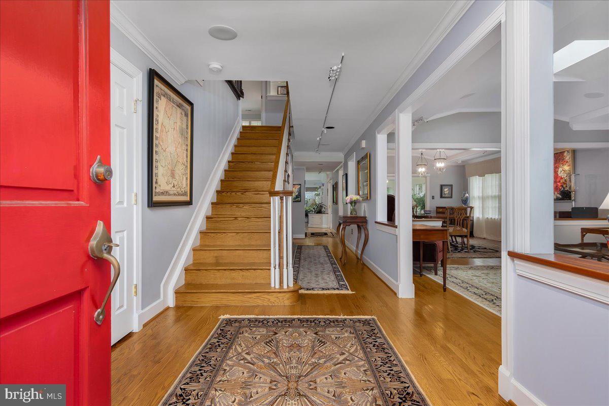 517 Valley View Road Towson, MD 21286 - Photo 10 of 89 a view of entryway and dining room