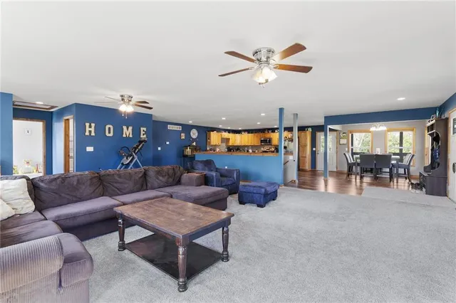 $474,500 | 671 Northeast 750 Road, Knob Noster, MO 65336