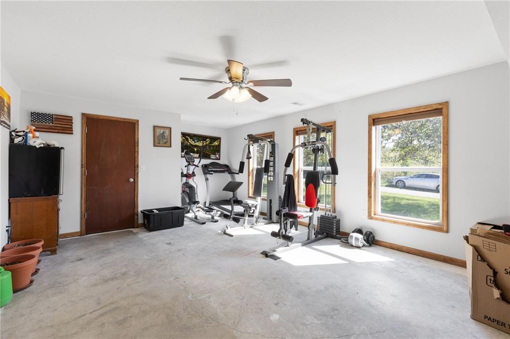 671 Northeast 750 Road Knob Noster, MO 65336 - Photo 37 of 58