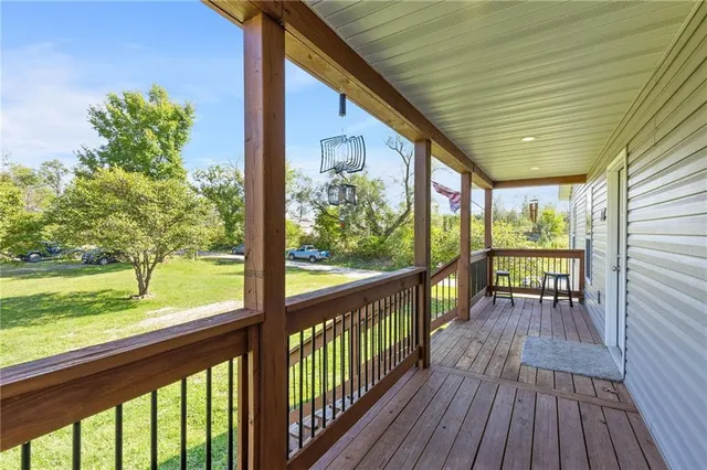 $474,500 | 671 Northeast 750 Road, Knob Noster, MO 65336