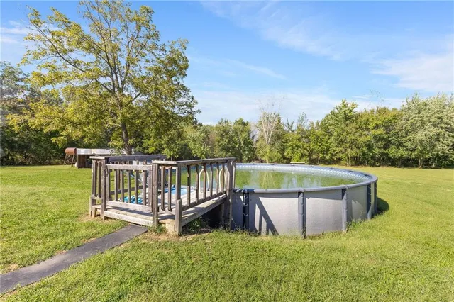 $474,500 | 671 Northeast 750 Road, Knob Noster, MO 65336