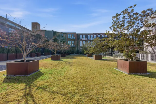 $2,860 | 1350 Rosa L Parks Boulevard, Unit 340, Nashville, TN 37208