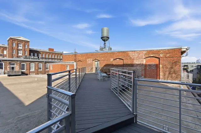 $2,860 | 1350 Rosa L Parks Boulevard, Unit 340, Nashville, TN 37208