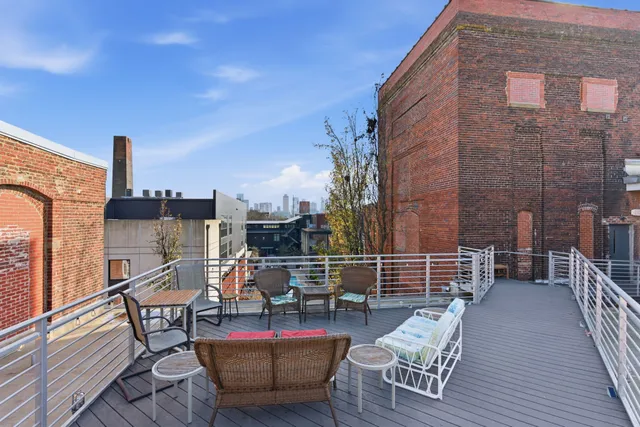 $2,860 | 1350 Rosa L Parks Boulevard, Unit 340, Nashville, TN 37208