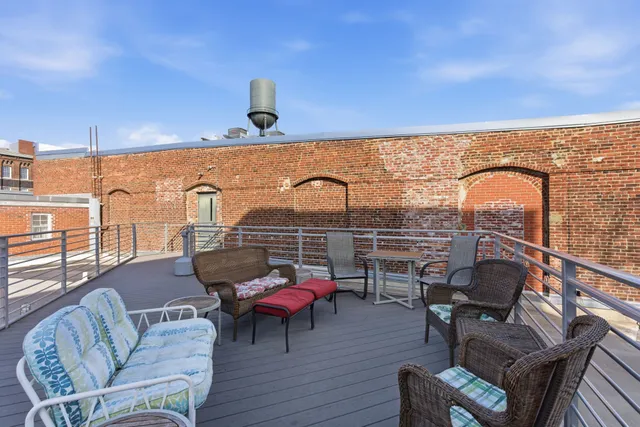 $2,860 | 1350 Rosa L Parks Boulevard, Unit 340, Nashville, TN 37208