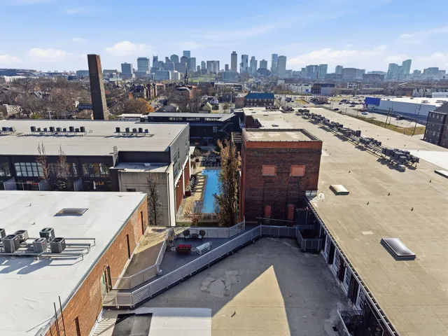 $2,860 | 1350 Rosa L Parks Boulevard, Unit 340, Nashville, TN 37208