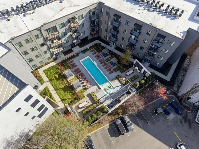 $2,860 | 1350 Rosa L Parks Boulevard, Unit 340, Nashville, TN 37208