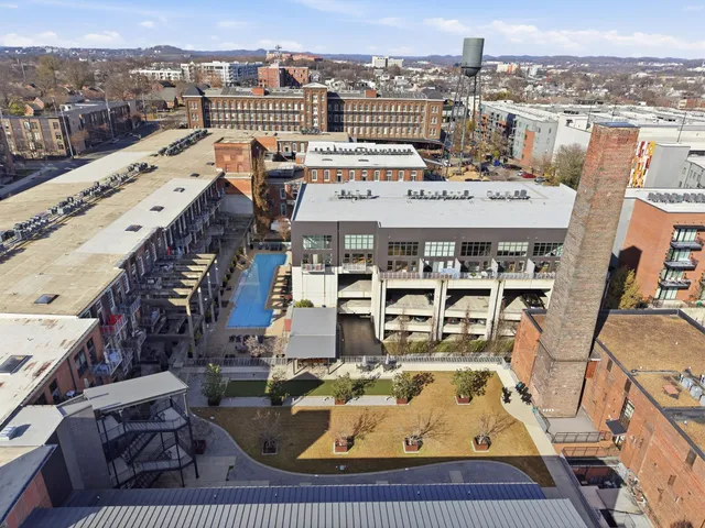 $2,860 | 1350 Rosa L Parks Boulevard, Unit 340, Nashville, TN 37208