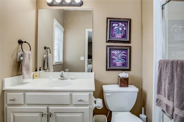 $1,050,000 | 9321 West 156th Place, Overland Park, KS 66221