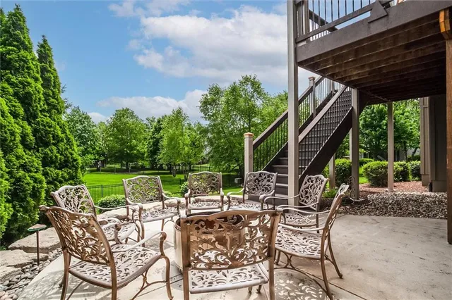 $1,050,000 | 9321 West 156th Place, Overland Park, KS 66221