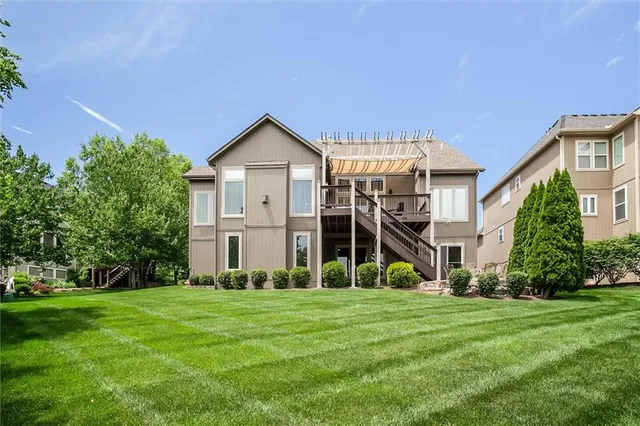 $1,050,000 | 9321 West 156th Place, Overland Park, KS 66221