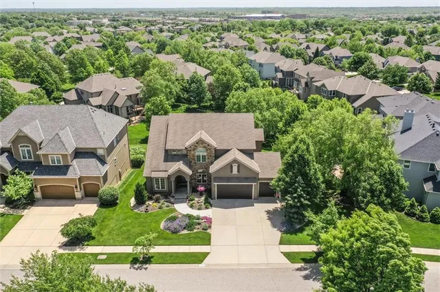 $1,050,000 | 9321 West 156th Place, Overland Park, KS 66221